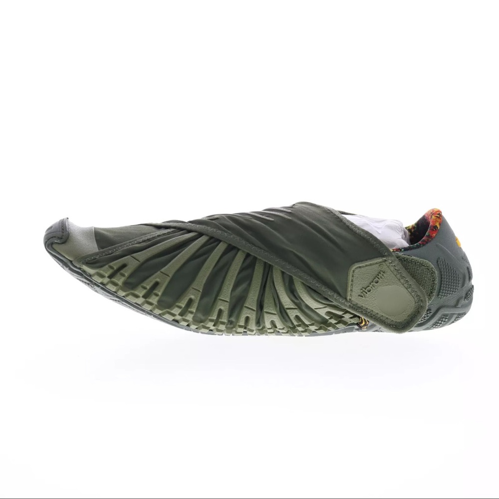 Vibram Womens Furoshiki The Wrapping Sole Size 8 in Olive